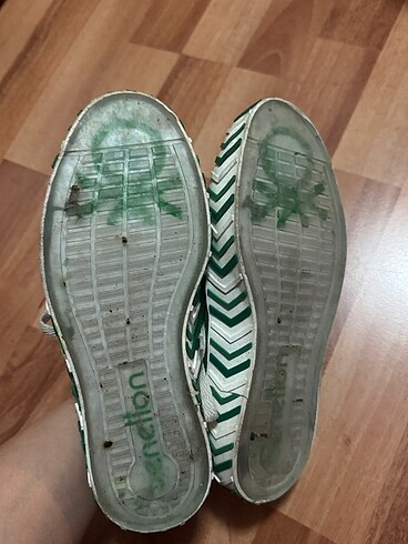 37 Beden Benetton ayakkabı