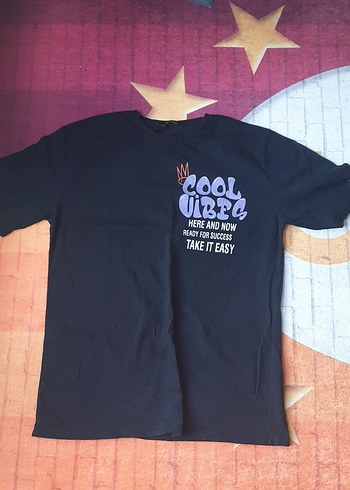 Mor Baskılı Pamuklu Tişört