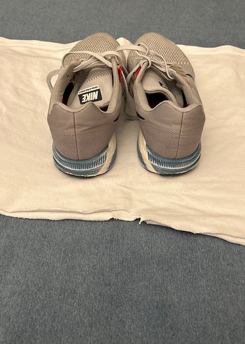 Nıke spor ayakkabı - Görsel 4