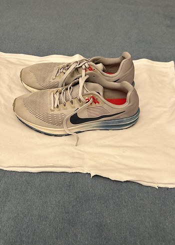 Nıke spor ayakkabı - Görsel 3