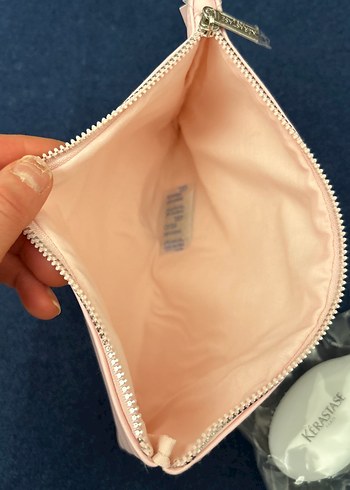 Kerastase Makyaj Çantası - Görsel 6