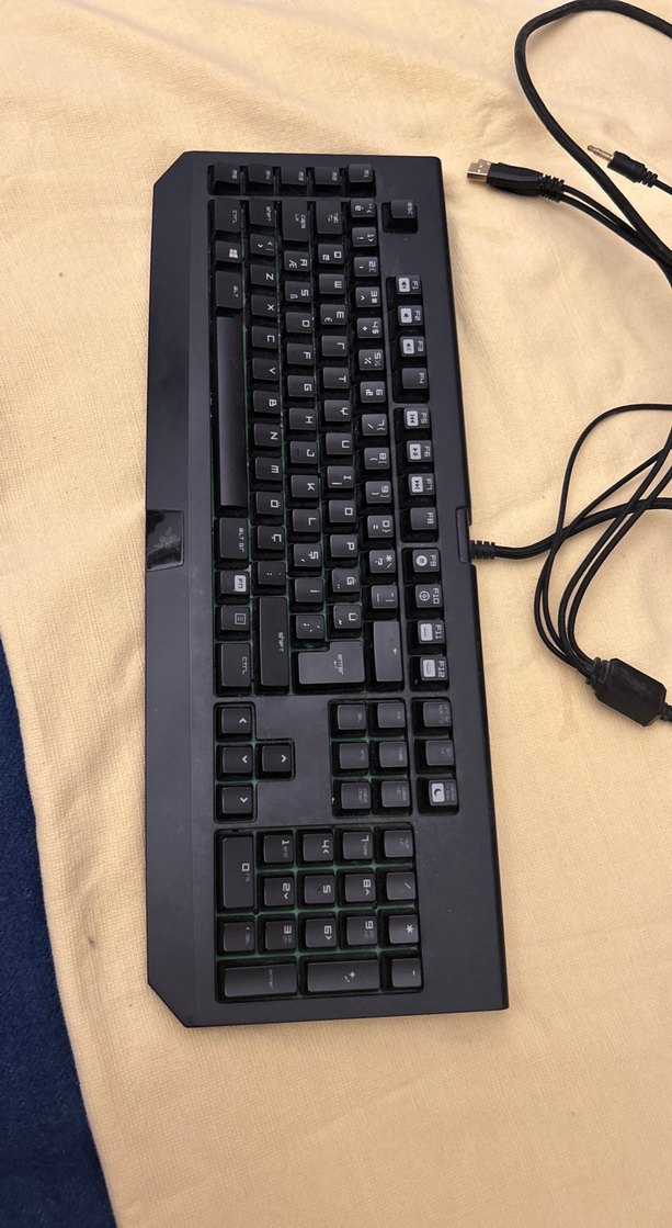 Razer black wıdow oyuncu klavyesi - Görsel 2