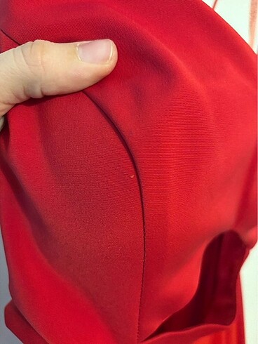 Şeref vural kırmızı uzun abiye elbise - Görsel 5