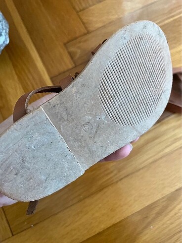 Mango kız çocuk deri sandalet - Görsel 5