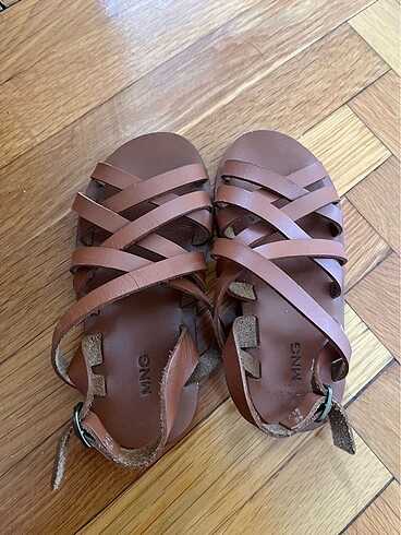 Mango kız çocuk deri sandalet - Görsel 6