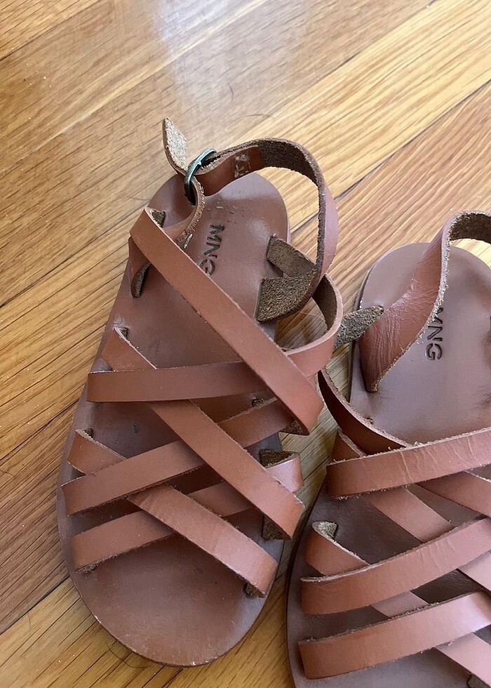 Mango kız çocuk deri sandalet - Görsel 2