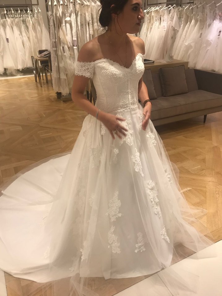 Beyaz Straplez Dantel İşlemeli A Kesim Gelinlik - Görsel 3