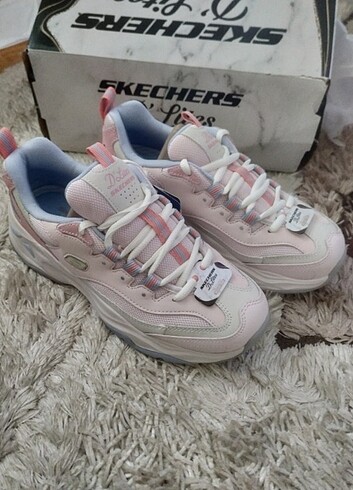 Skechers D'Lites Kadın Spor ayakkabi