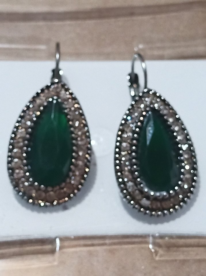 Yeşil Boncuklu Uzun Bohem Küpe - Görsel 2