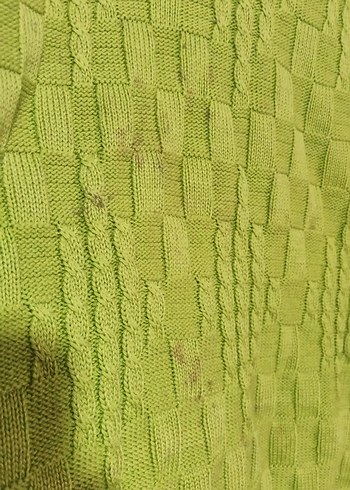 Yeşil V Yakalı Örgü Kadın Kazak - Görsel 3