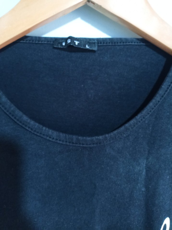 Siyah Rock Punk Baskılı Kadın Tişört - Görsel 3