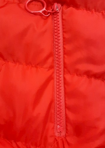 kirmizi şapkalı erkek yelegi - Görsel 3