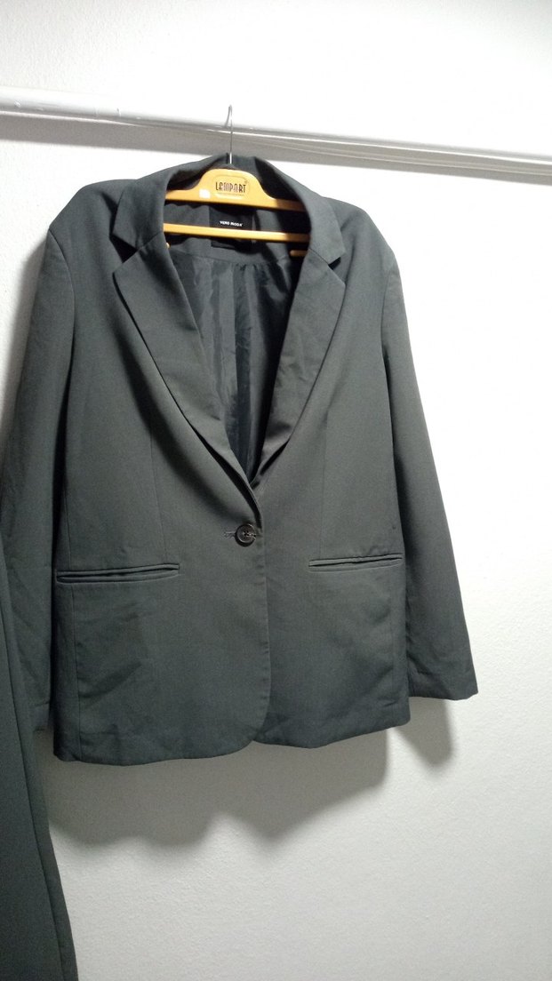 Gri Kadın Ofis Blazeri ve Pantolon Takımı - Görsel 2