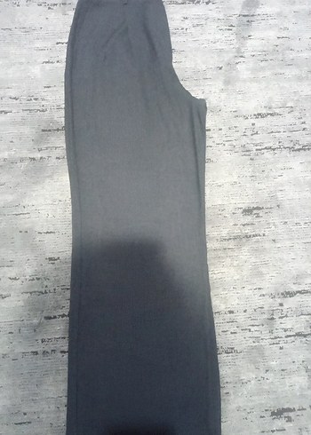 Düğmeli Gri Keten Kadın Şort - Görsel 2