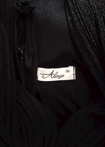 Kemer Detaylı Siyah Uzun Kollu Elbise - Görsel 9