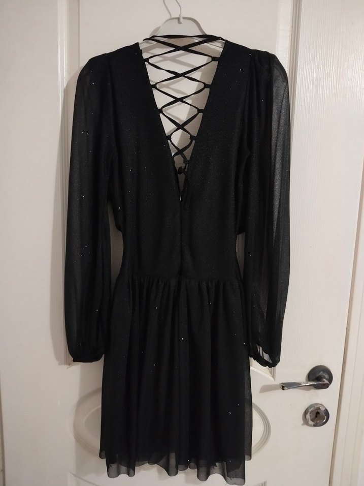 Kemer Detaylı Siyah Uzun Kollu Elbise - Görsel 3