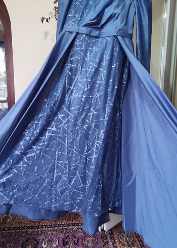 Uzun Kollu Nakışlı Mavi Abiye Elbise - Görsel 3