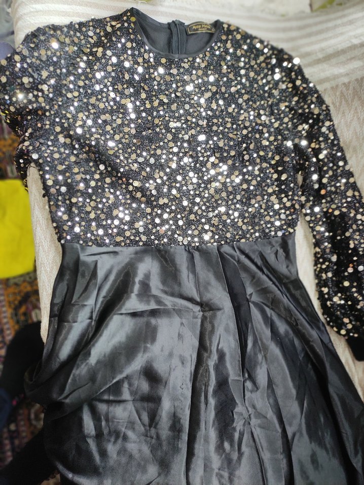 Parlak Payetli Siyah Uzun Kollu Abiye Elbise - Görsel 3