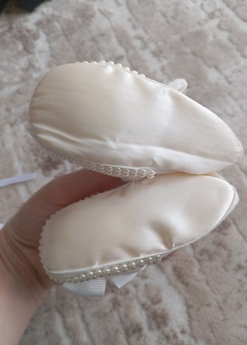 İnci Detaylı Beyaz Kız Çocuk Özel Ayakkabı - Görsel 3