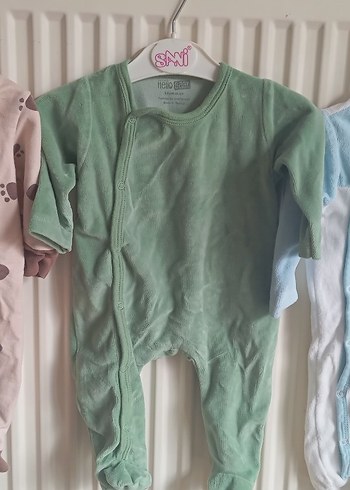 Düğmeli Yeşil Bebek Tulum, Uzun Kollu, Yumuşak Kumaş 3 fiyattır - Görsel 9