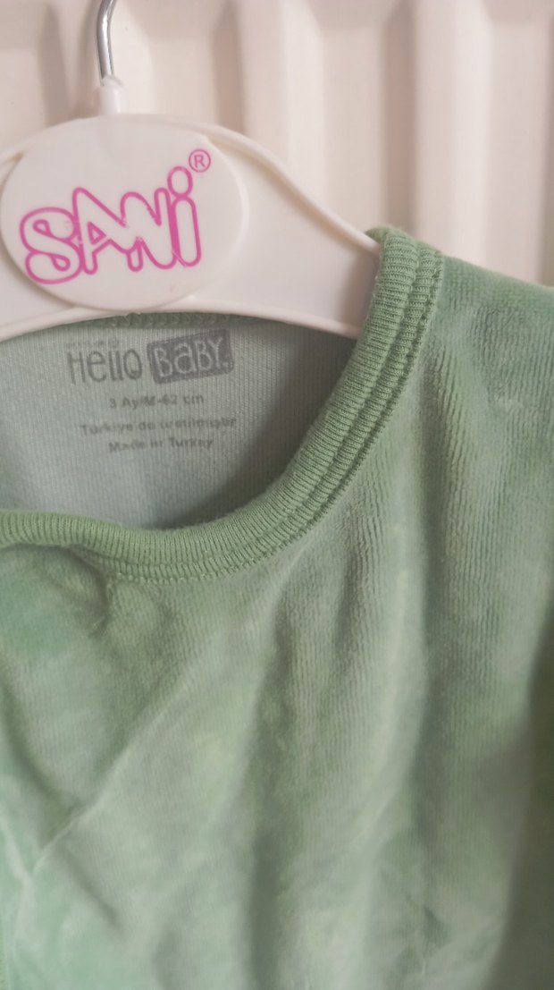 Düğmeli Yeşil Bebek Tulum, Uzun Kollu, Yumuşak Kumaş 3 fiyattır - Görsel 4