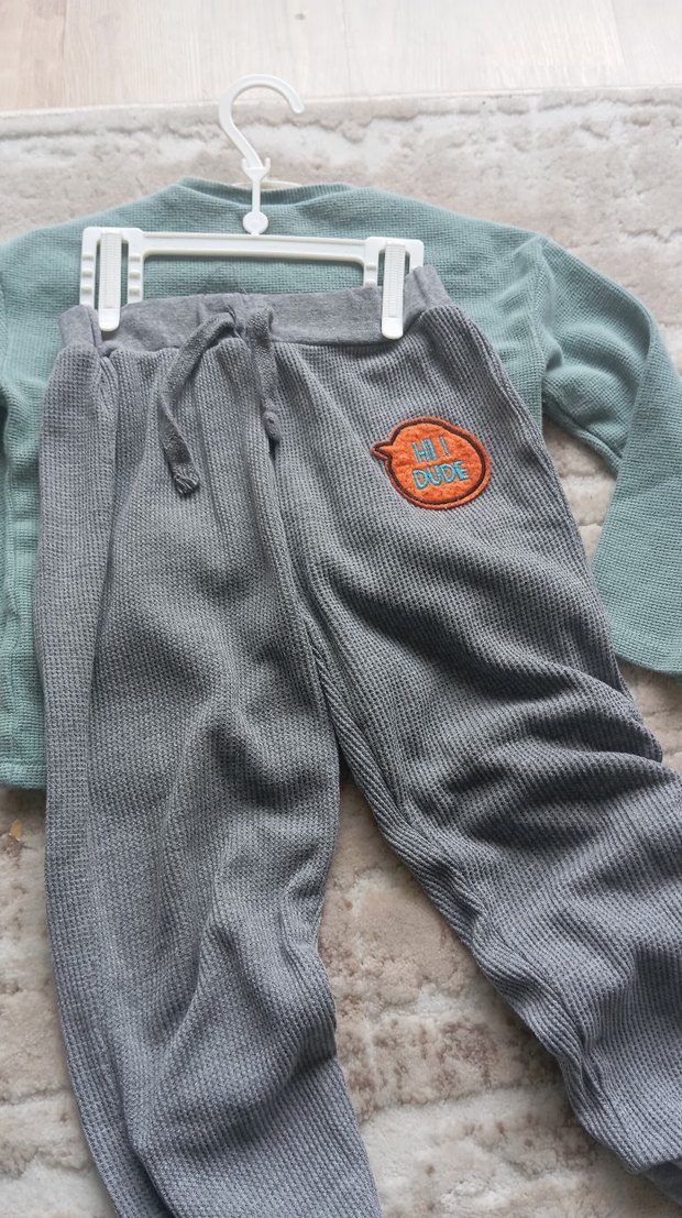 Gri Erkek Bebek Uzun Kollu Örme Takım - Görsel 3