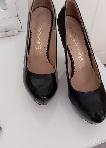 Siyah Rugan Stiletto Topuklu Kadın Ayakkabı - Görsel 5