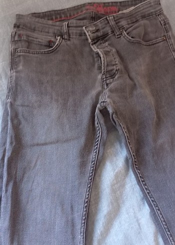 Gri Düğmeli Erkek Denim Pantolon