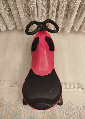 Pembe Renkli Çocuk Scooterı