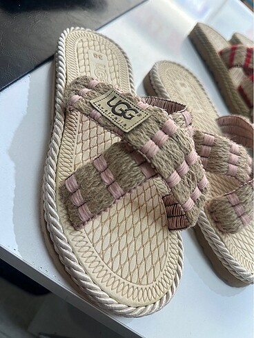 Ugg terlik