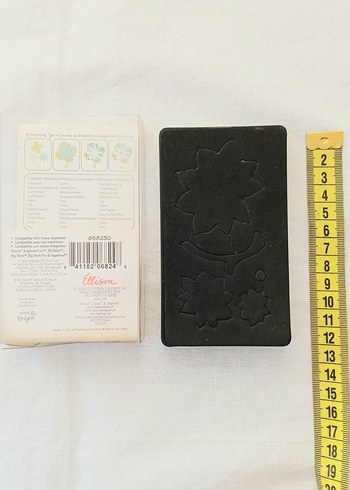 Sizzix Çiçek Kalıbı
