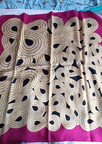 İpek Eşarp - Görsel 3