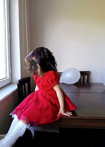 18-24 Ay Beden Kırmızı Kız Çocuk V Yaka Fırfırlı Elbise