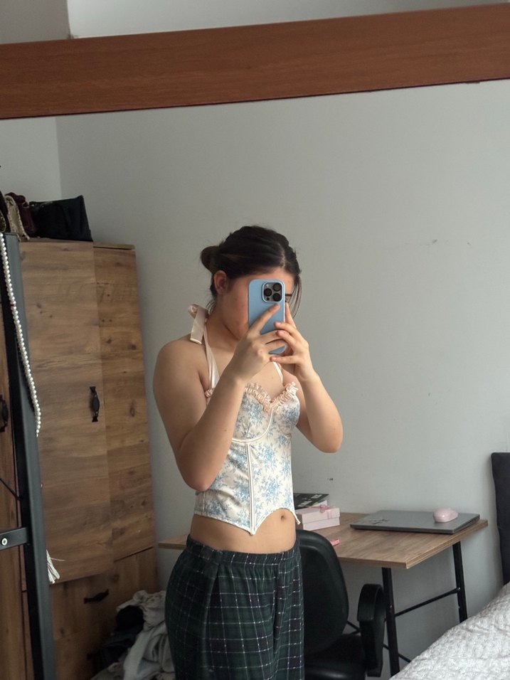 Dantel Detaylı Straplez Pembe Büstiyer - Görsel 3