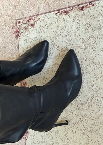 Kadın Siyah Deri Dizüstü Topuklu Çizme - Görsel 3