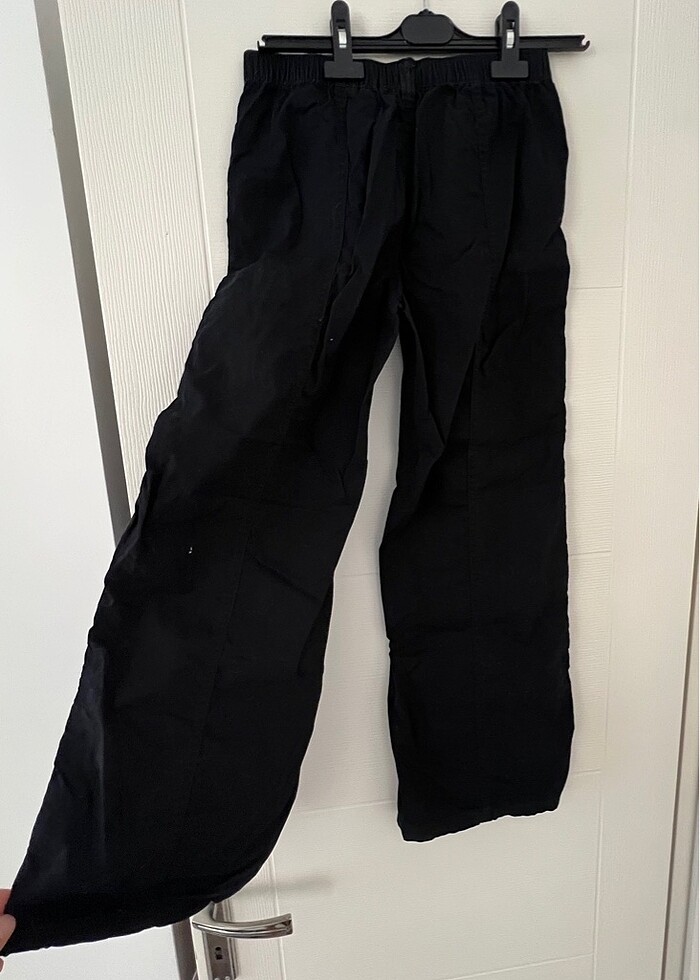 H&M yeni sezon kargo pantolon - Görsel 4