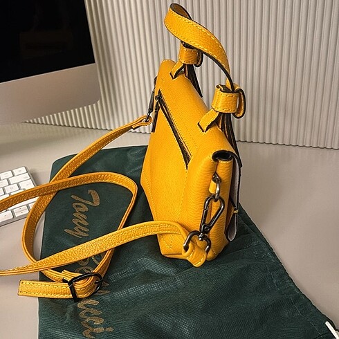 Beden sarı Renk Hotiç Tony Bellucci Crossbody Çanta