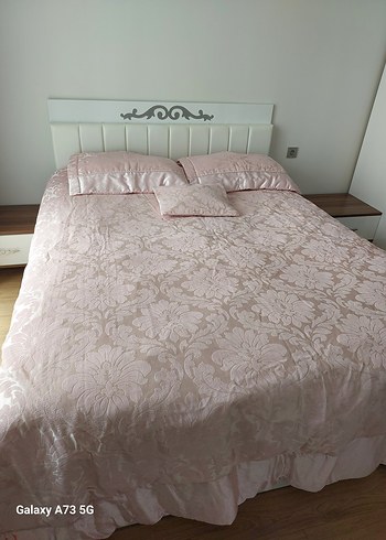 Pembe Nakışlı çif kişilik  Yatak Örtüsü - Görsel 3