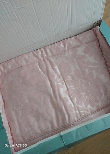 Pembe Nakışlı çif kişilik  Yatak Örtüsü - Görsel 11