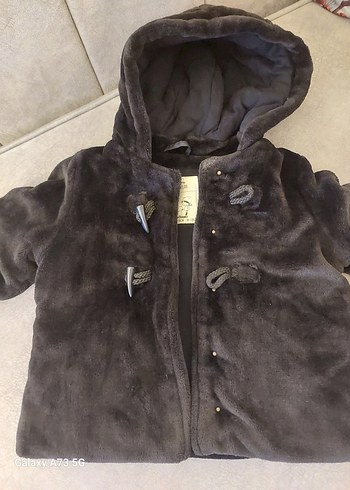 siyah i Kapüşonlu kiz Çocuk Kürk Detaylı Kaban - Görsel 2