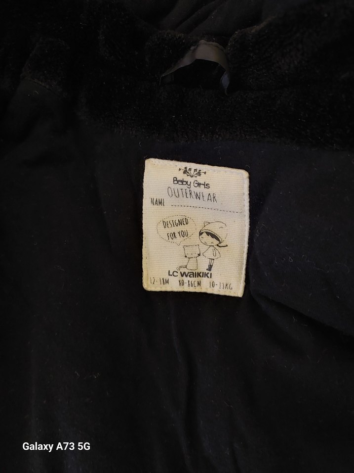 siyah i Kapüşonlu kiz Çocuk Kürk Detaylı Kaban - Görsel 4