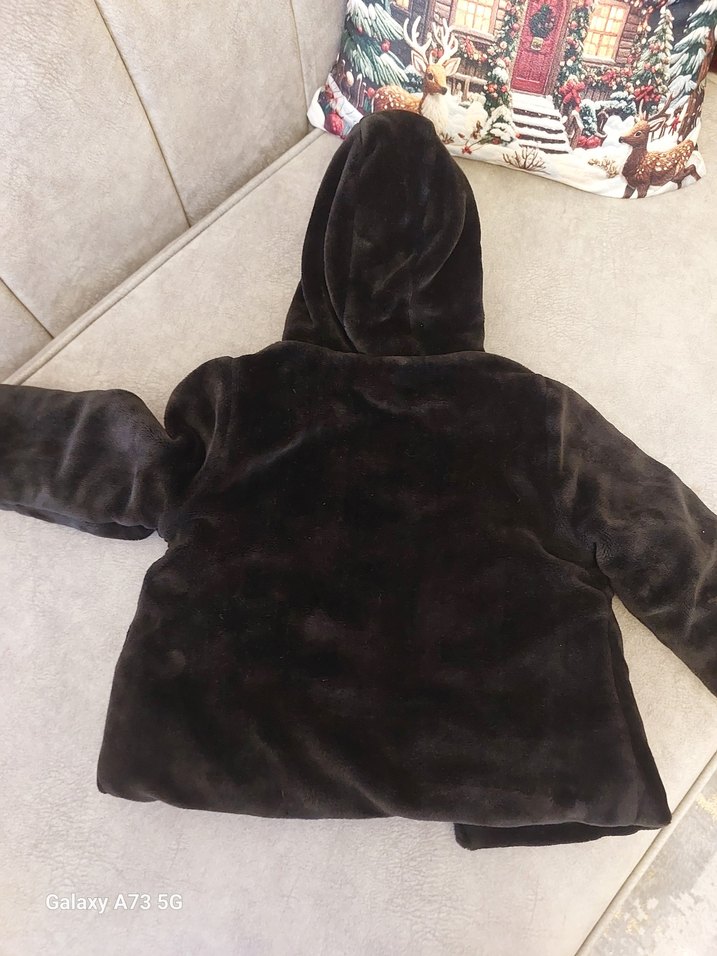 siyah i Kapüşonlu kiz Çocuk Kürk Detaylı Kaban - Görsel 3