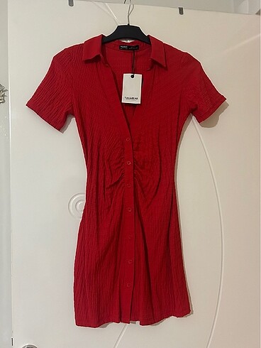 Pull and Bear Düğmeli elbise