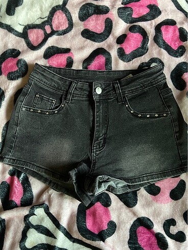 Urban Outfitters şort