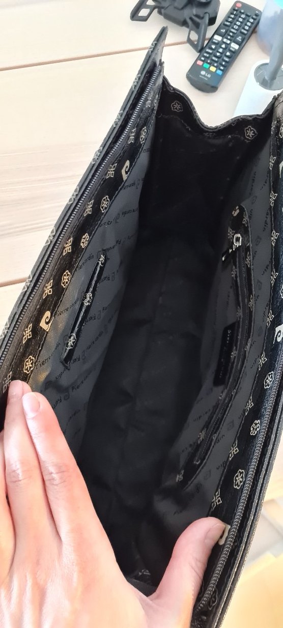 Pierre Cardin Siyah Deri Tokalı Çanta - Görsel 4