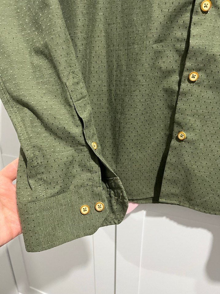 Düğmeli, Uzun Kollu Haki Erkek Gömlek - Görsel 3