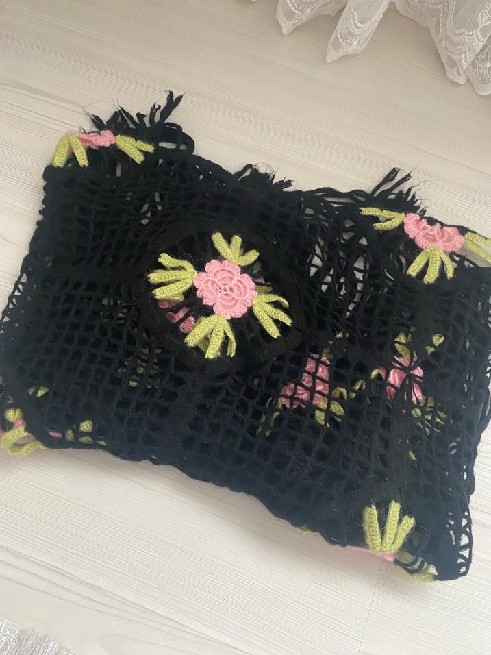 Çiçek İşlemeli Örgü Bohem Kadın Şal - Görsel 2