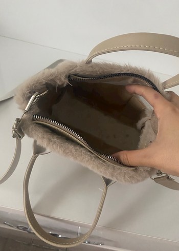 Bej Süet Kürklü Günlük Kadın Çantası - Görsel 4