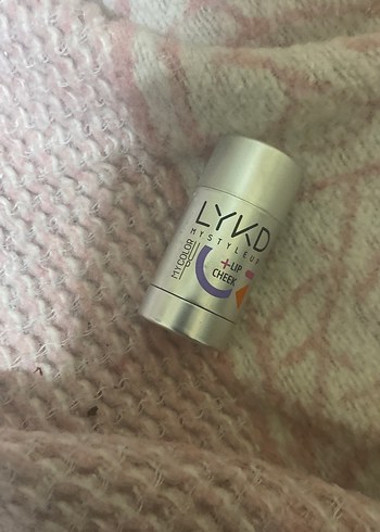 LYVD Mistik Dudak ve Yanak Bakım Stick - Görsel 2