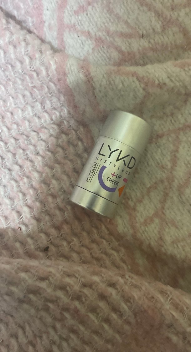 LYVD Mistik Dudak ve Yanak Bakım Stick - Görsel 2